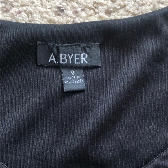 Black and cream polka dot dress with POCKETS! - Picture 5 of 5